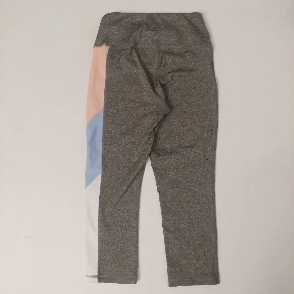 C&C California Cellblock Color Block Capris - Picture 5 of 7